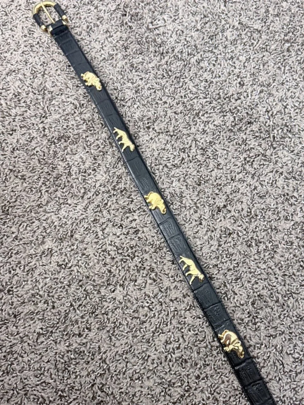 Black Leather Belt With Gold Animal Accents & Textured Design Size Small